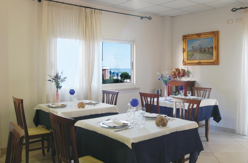 Hotel Caggiari Senigallia Exterior photo